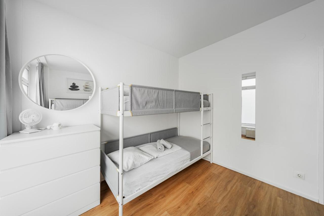 Central Apartment Lofts Wina Bagian luar foto